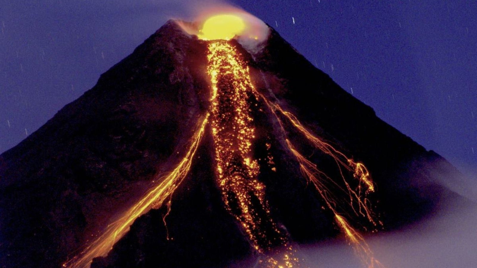 Mayon Lava Flow Photo By Top1963 Tryfon Topalidis