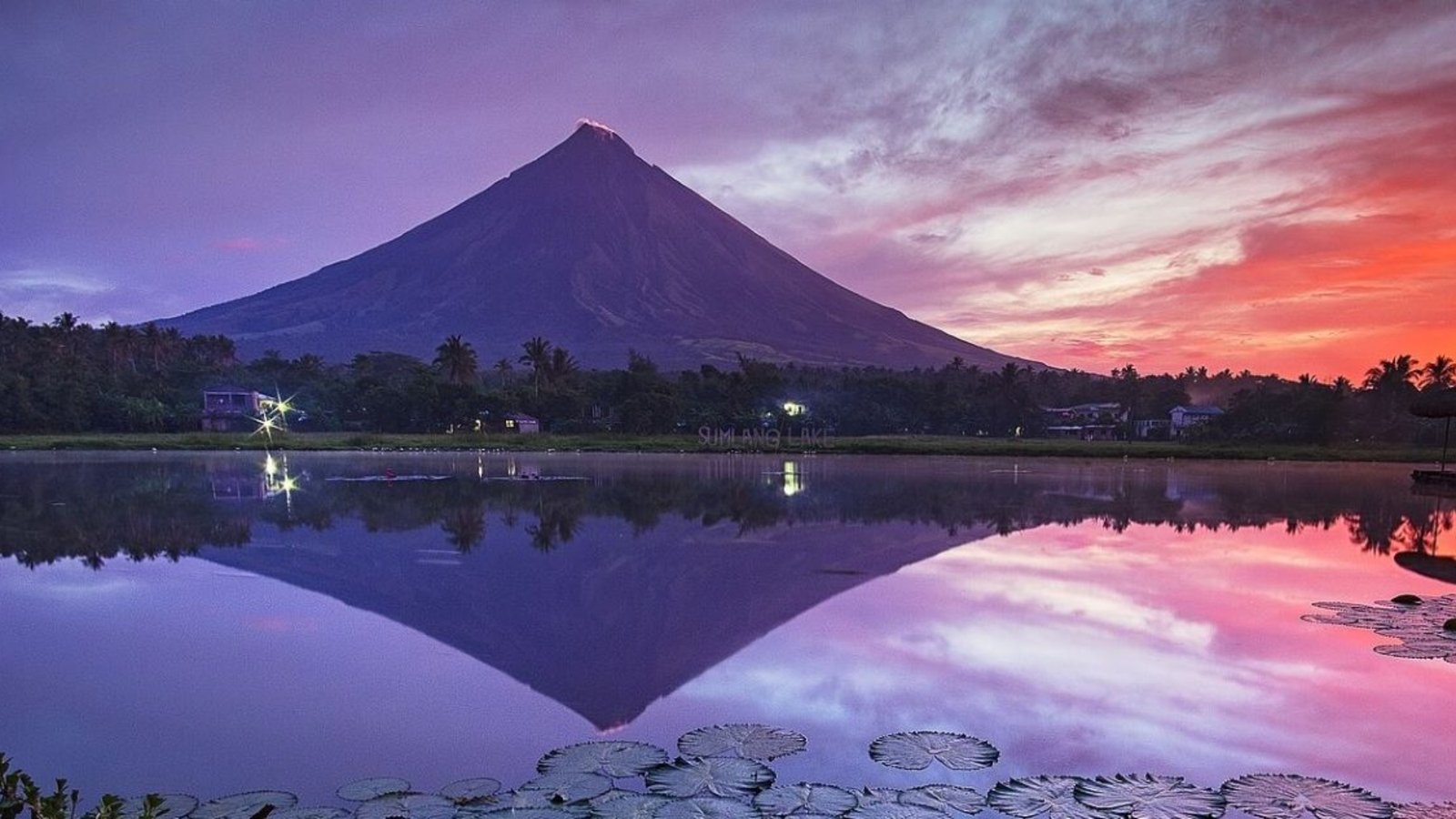 Mayon Volcano Stratovolcano